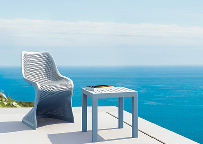 OCEAN SIDE TABLE